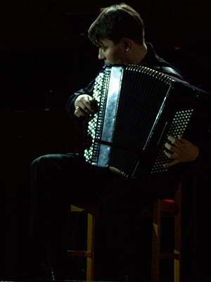 Kostyantyn Zhukov - bayan player, teacher from Ukraine